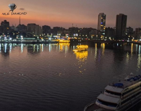 Nile Diamond apartment